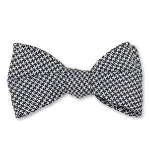 Small Houndstooth Bow Tie - Black/White