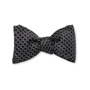 Monroe Links Bow Tie – Black